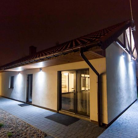 Villa Sadova Park Ślesin Exterior foto